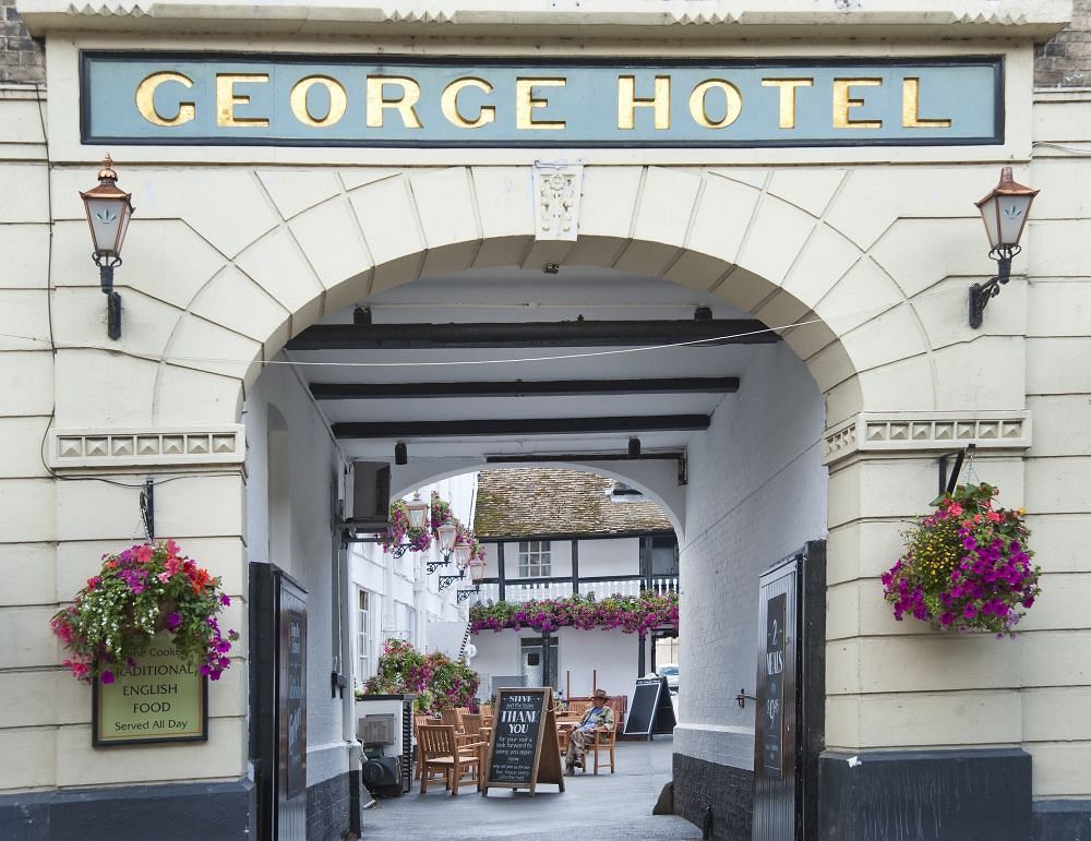 George Hotel By Greene King Inns Huntingdon Exteriér fotografie